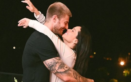 Juliette e namorado fazem 'tatuagem de casal' e mostram resultado nas redes sociais