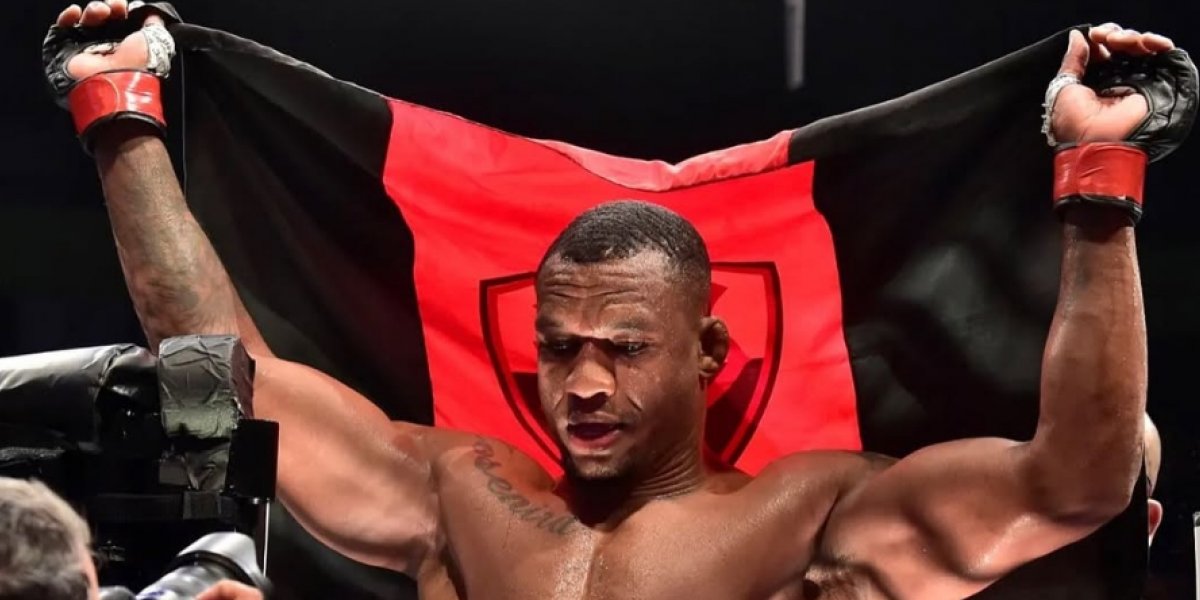 Jailton Malhadinho nocauteia adversário e desafia segundo no ranking dos peso-pesado