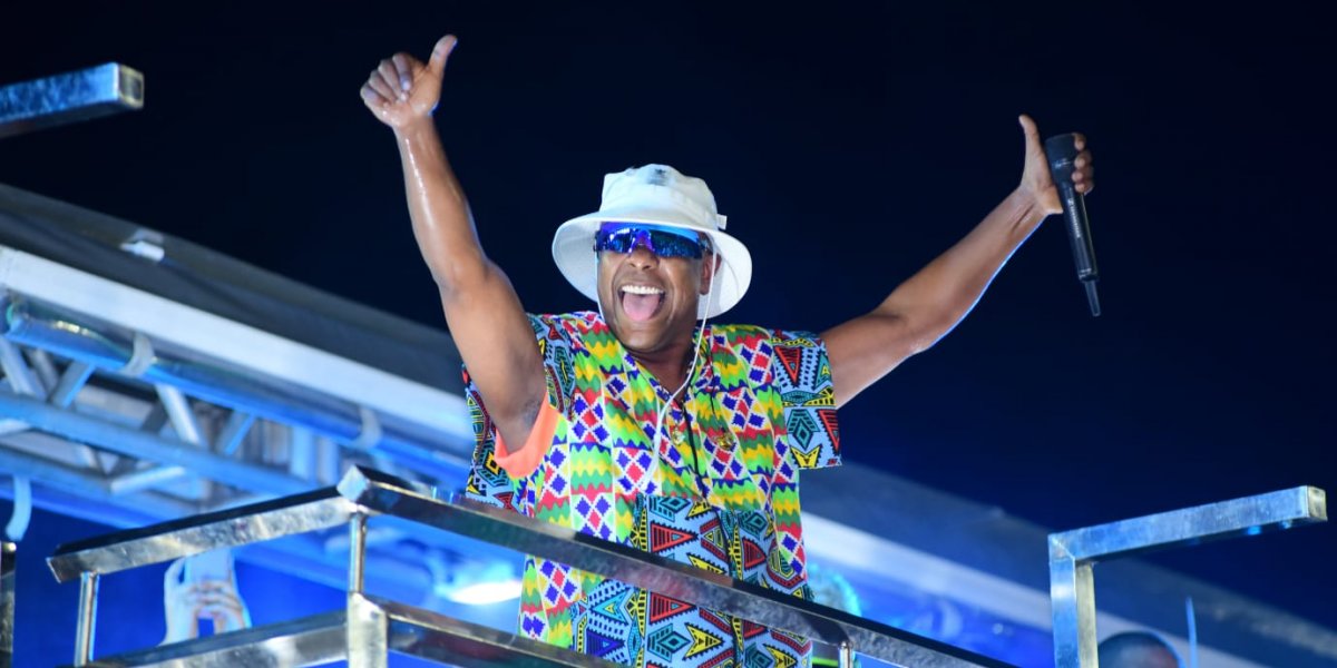 Márcio Victor critica ritmo Naipe e defende o pagodão baiano como essência do Carnaval