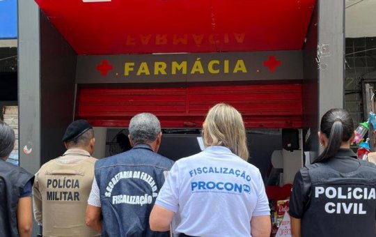 Operação Farmácia Legal: Polícia apreende mais de 1.500 medicamentos vendidos ilegalmente em Salvador