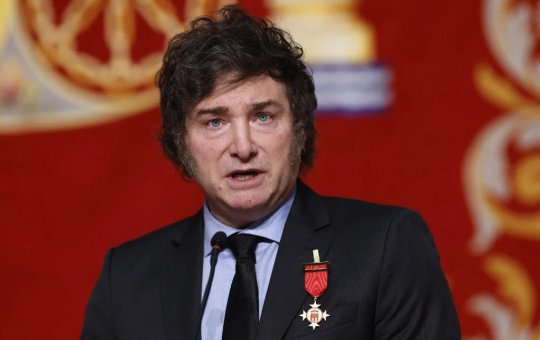 Milei afirma que Argentina pode sair do Mercosul para firmar acordo com os EUA