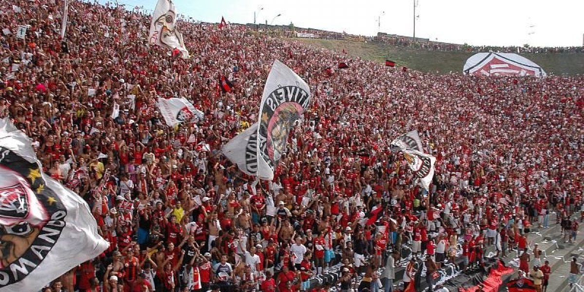 Após 5 anos, Vitória volta a enfrentar Colo-Colo na Fonte Nova com casa cheia