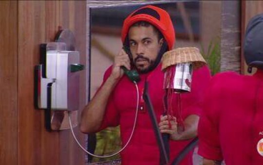 BBB 25: Maike atende o Big fone, indica irmãos Hypólito ao paredão, mas Tadeu anula tudo
