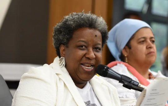 Ministra dos direitos humanos se posiciona sobre acusações de agressão aos deportados: 'muito grave'