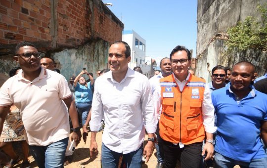Prefeitura de Salvador entrega contenção de encosta em Plataforma