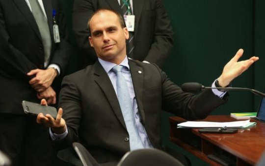 Eduardo Bolsonaro deverá presidir Comissão de Relações Exteriores da Câmara