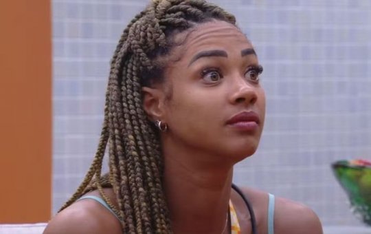 BBB 25: Aline Patriarca fala de participante em momento íntimo com Diogo: ‘falta de respeito’