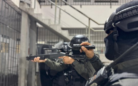 Detentos são alvos de ação em presídios de Salvador e Lauro de Freitas