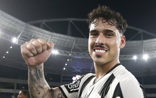 Vitória encaminha contratação de Lucas Halter, do Botafogo