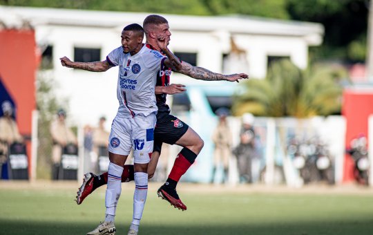 Bahia e Vitória entram em campo para realizar o clássico de número 500 entre as equipes