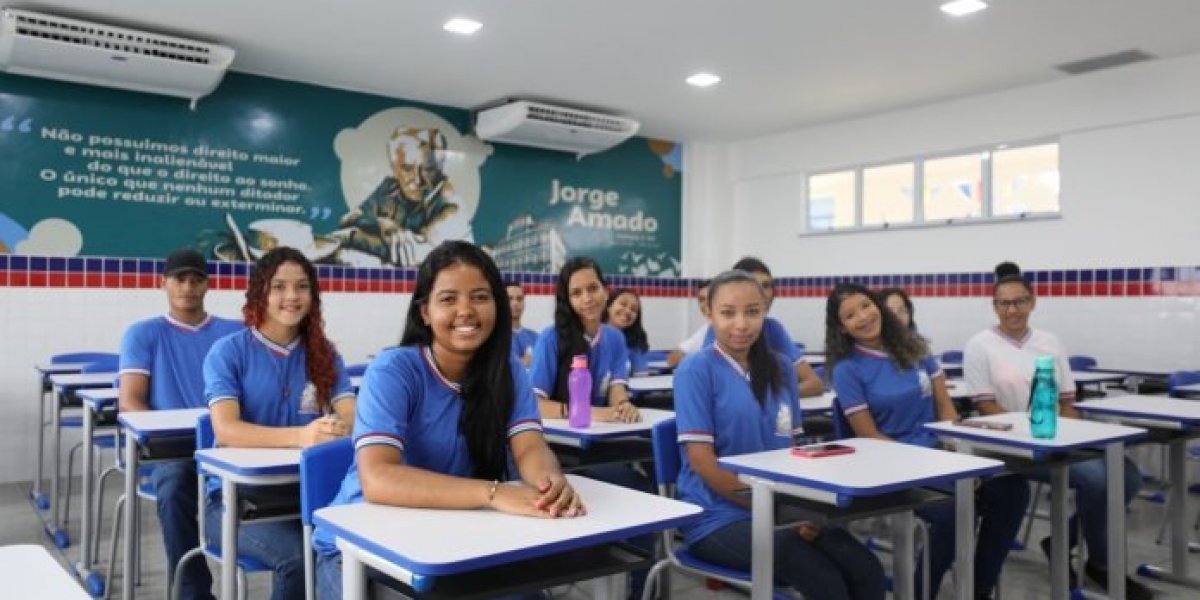 Governo divulga calendário escolar de 2025; aulas começam em 10 de fevereiro