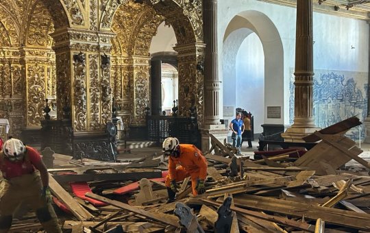 Conforme a PF, o desabamento da 'igreja de ouro' tem indícios de homicídio