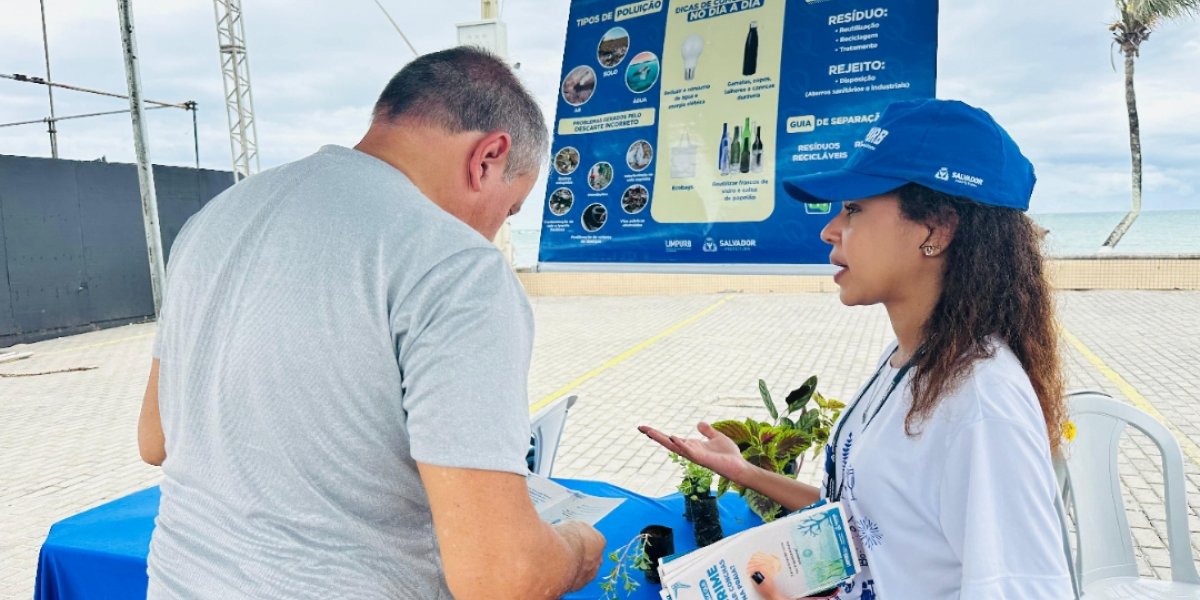 Limpurb realiza mais uma edição do projeto "A onda é preservar"
