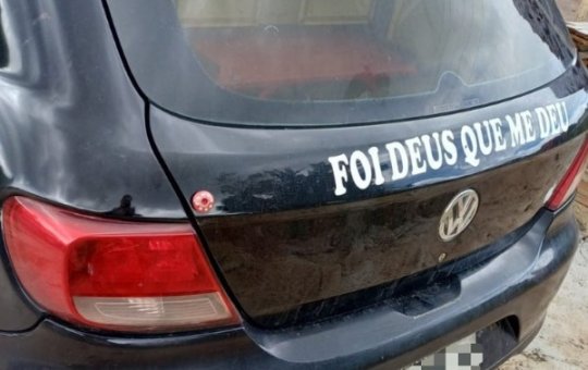 Homem é preso pela PRF com carro furtado na BR-101, em Alagoinhas