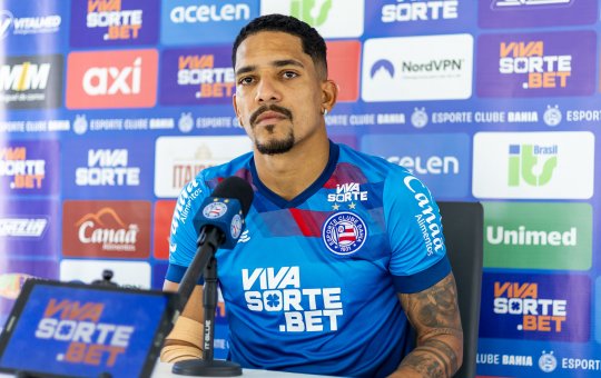 Gilberto revela preparação especial para jogo na altitude: 'A gente vai 100%'