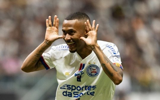 Ademir em entrevista fala sobre preparação a Libertadores: "Aumentar a confiança a cada dia"