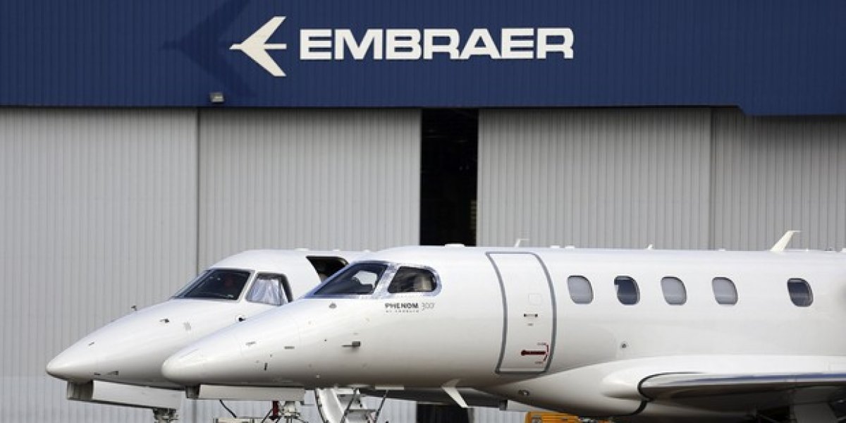 Ministro anuncia investimentos de R$20 bilhões na Embraer até 2030