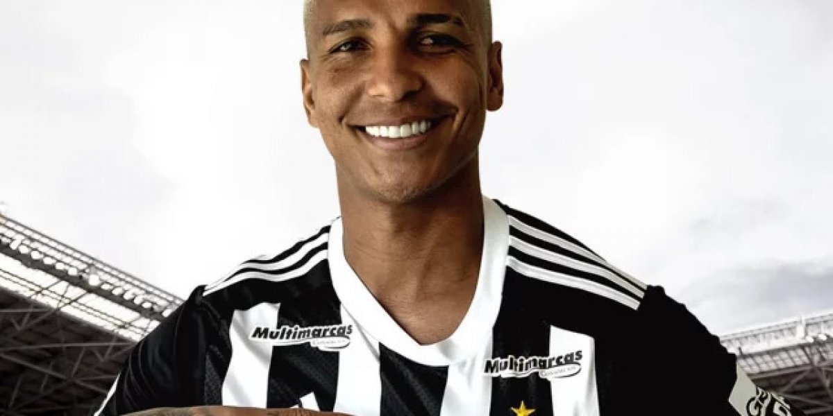 Deyverson se pronuncia sobre rumores de interesse do Vitória