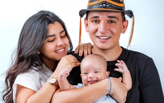 João Gomes e Ary Mirelle anunciam que estão esperando segundo filho e revelam nome