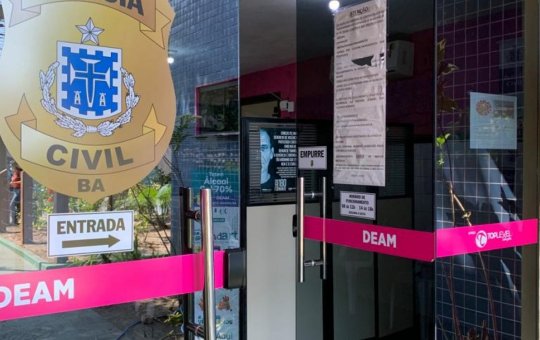 Jovem de 19 anos é encontrada morta com marcas de facadas em Salvador