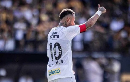 Finalmente saiu: Após 12 anos, Neymar marca gol novamente pelo Santos