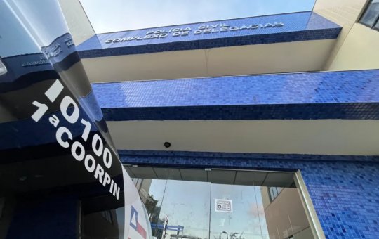 Quatro pessoas ficam feridas após ataque a tiros em condomínio na Bahia