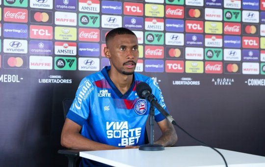 Ademir projeta partida contra o The Strongest na altitude: "Fazer o nosso melhor"