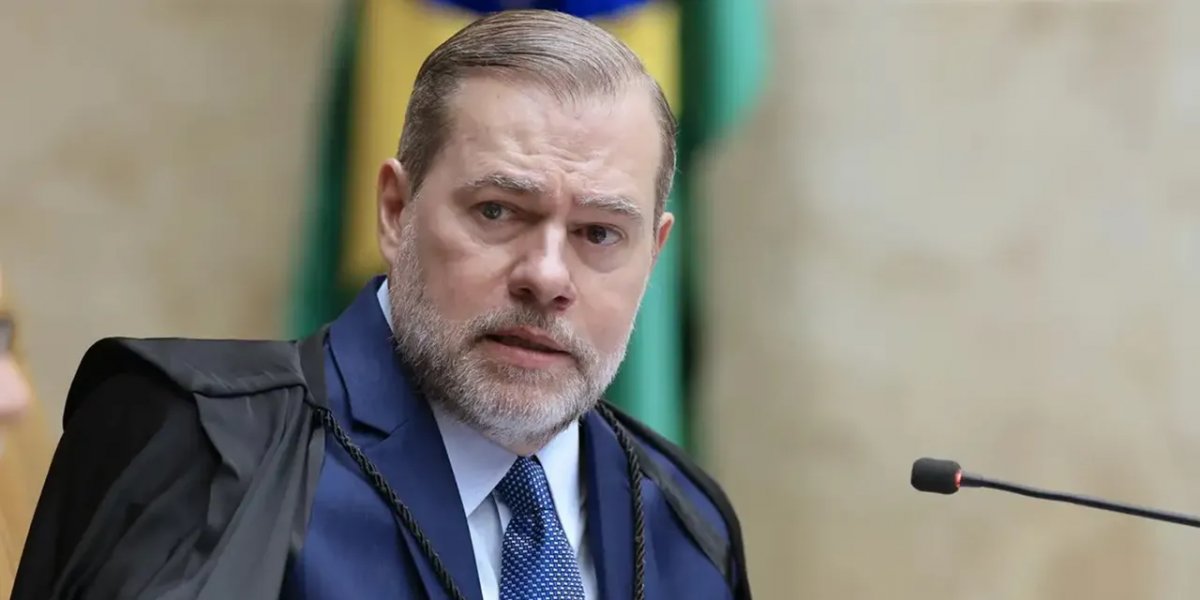Ministro do STF anula processos contra Antonio Palocci