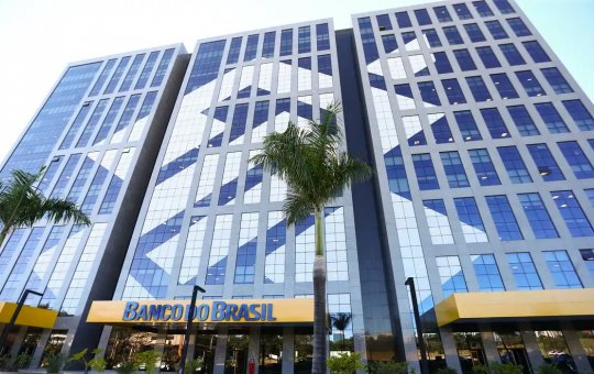 Banco do Brasil registra lucro histórico de R$ 37,9 bilhões