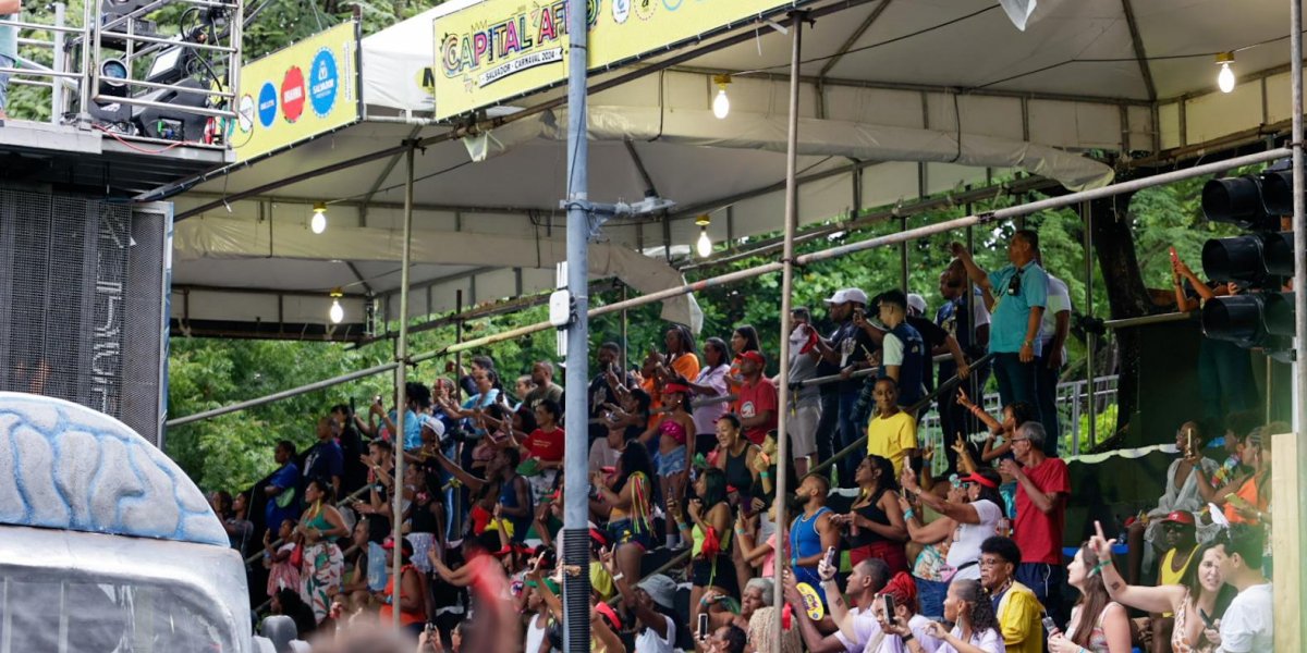 Inscrições para Arquibancada Social do Carnaval 2025 abrem neste sábado