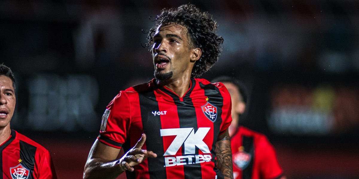 Fabri sofre lesão no joelho e desfalcará o Vitória na reta final do Baianão