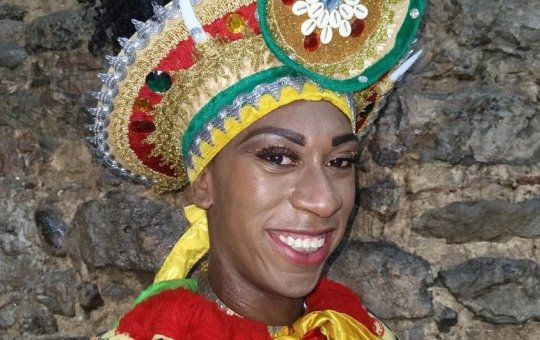 Bloco Afro Muzenza nomeia sua primeira Rainha Trans