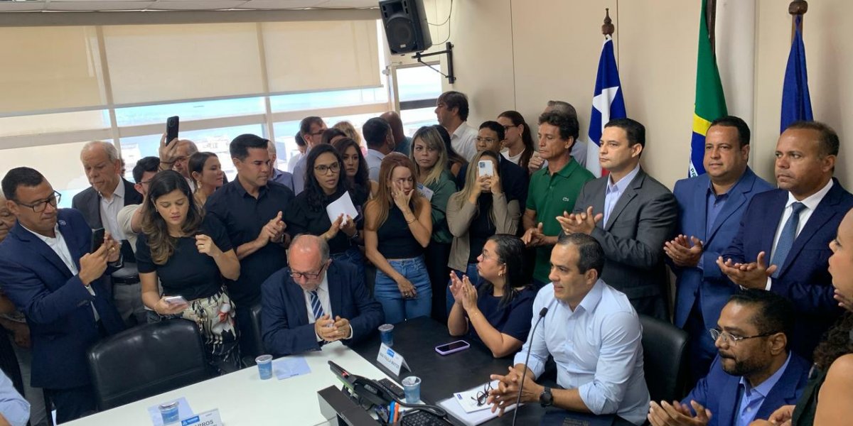 Bruno Reis fala sobre venda de licenças de ambulantes, "Extremamente proibido"