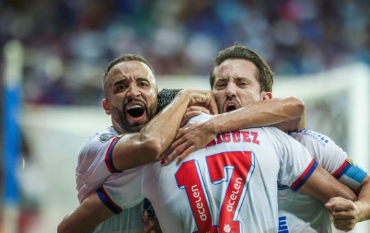 Bahia despacha o The Strongest e Rogério Ceni aponta: “Meu próximo sonho”