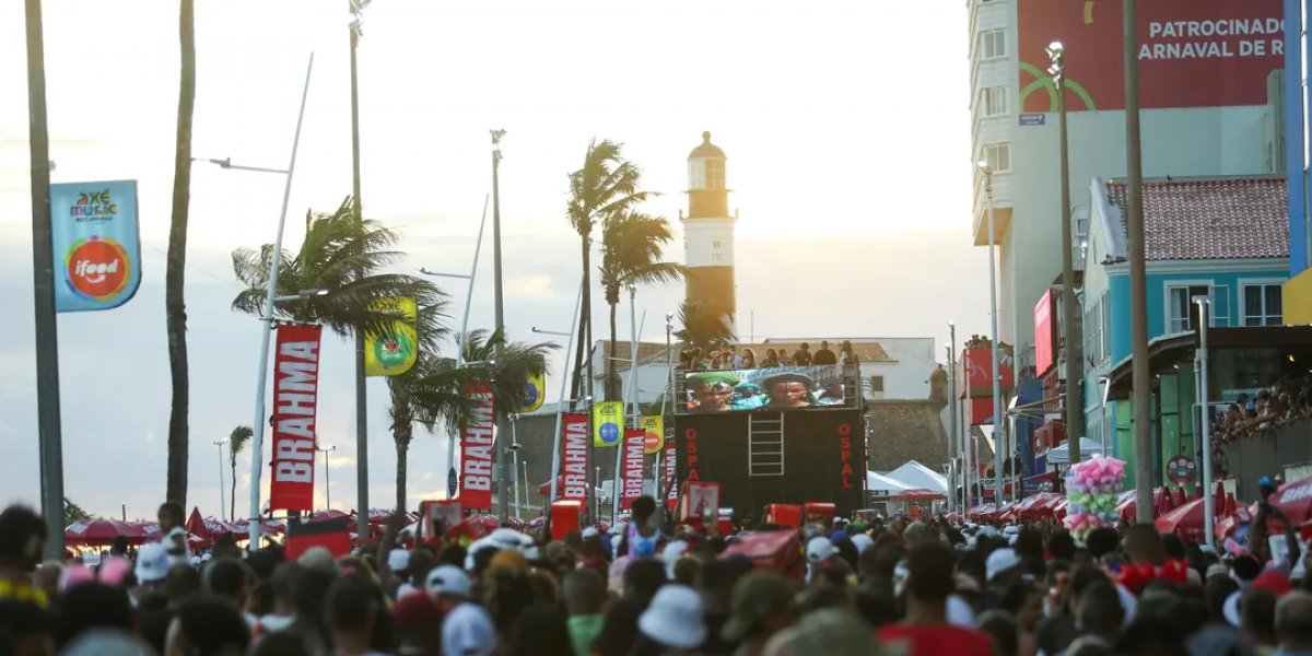 Confira a programação completa para a quinta-feira de Carnaval