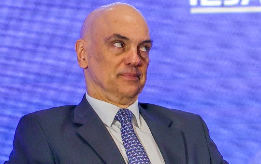 Projeto de lei que proíbe a entrada de Alexandre de Moraes nos EUA é aprovado