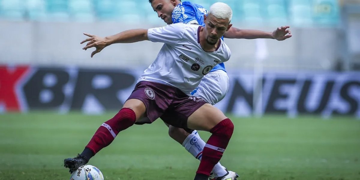 Bahia perde para o Jacuipense na Fonte Nova e sai em desvantagem na semifinal do Baianão