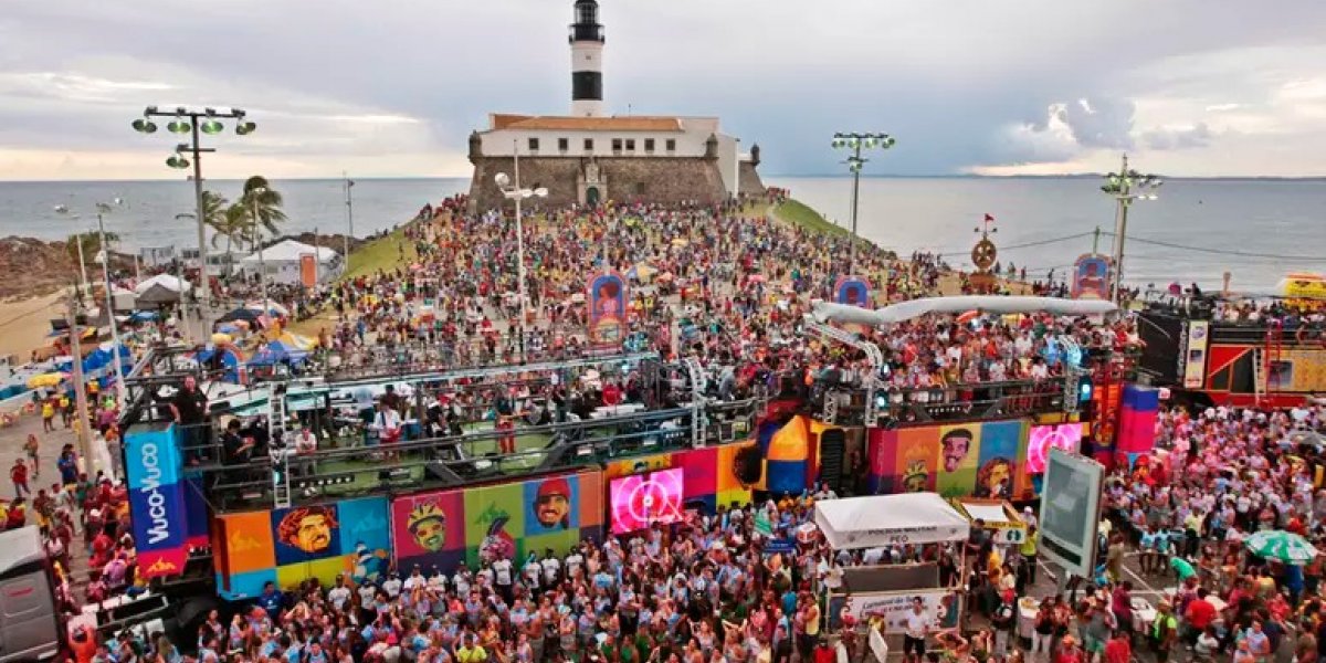 Confira a programação do Carnaval neste domingo (2)