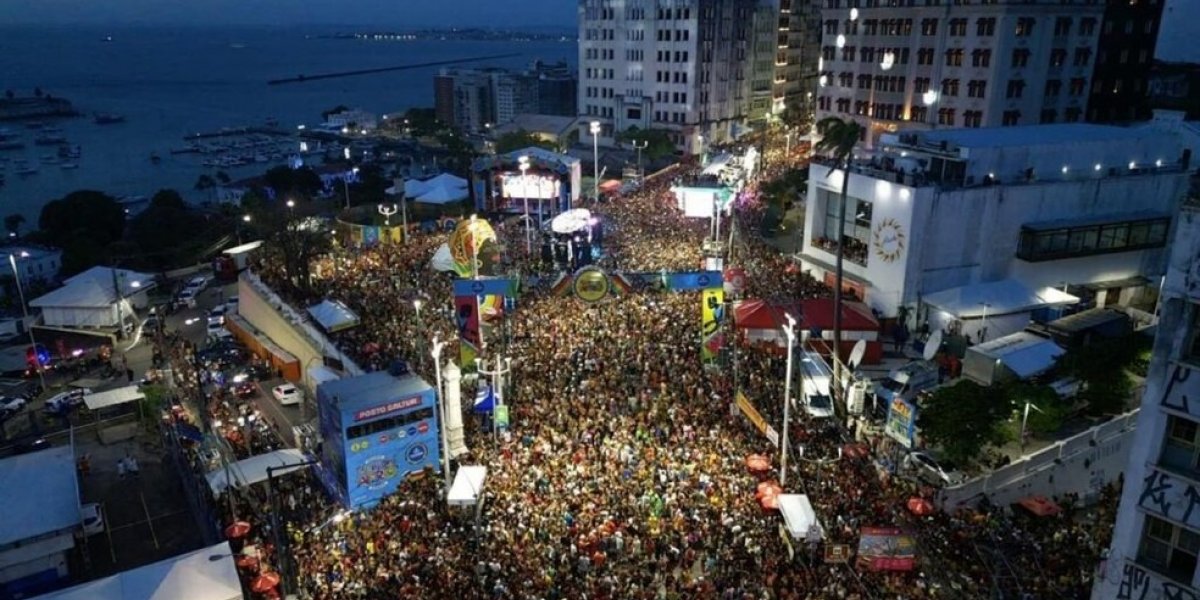 Confira a programação do Carnaval desta segunda-feira (3)