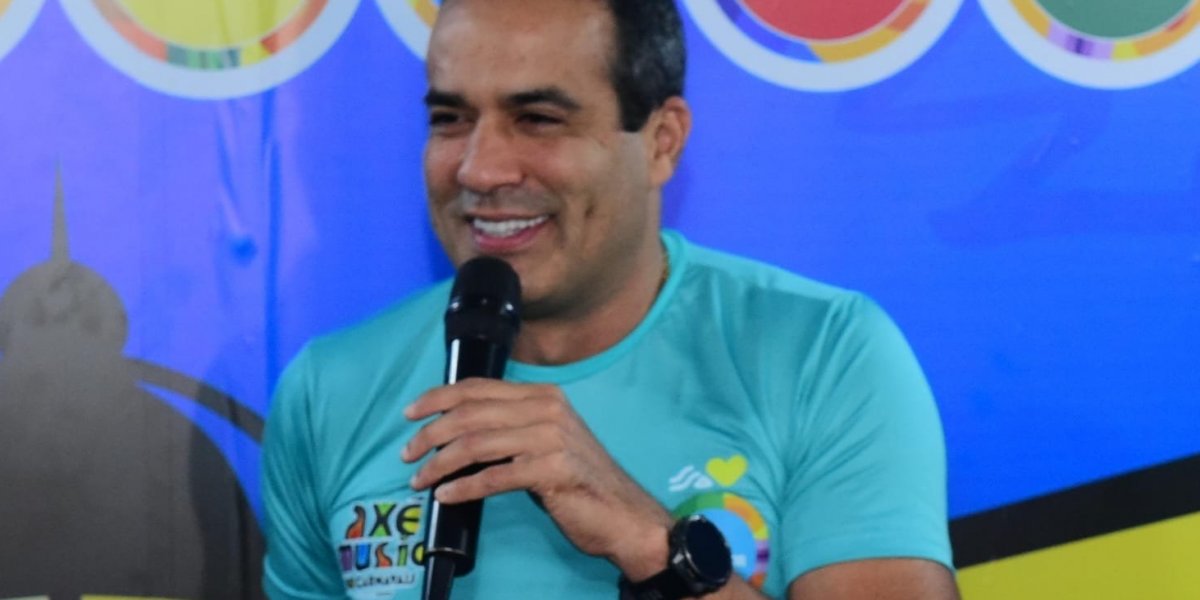 Bruno Reis ironiza disputa pelo maior Carnaval do Brasil: "Todo mundo sabe qual é o primeiro"