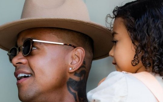 Fofura: Liz, filha de Léo Santana, irá acompanhar o pai no trio no último dia de Carnaval