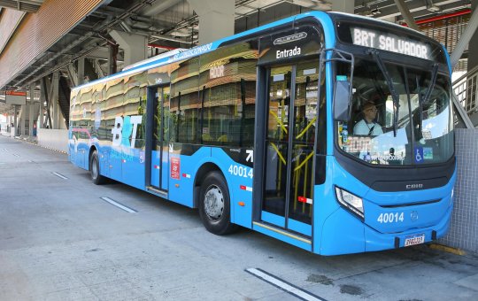 BRT e ascensores são destaques na operação de transporte no Carnaval de Salvador 2025