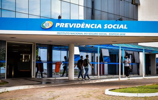 INSS antecipa pagamento para aposentados e pensionistas