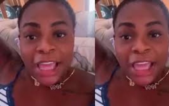 Fora da Escola de Samba, Jojo Toddynho ataca bicheiro e zomba da Mocidade