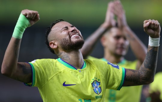 Neymar celebra convocação para a Seleção Brasileira: 'Feliz em estar de volta'