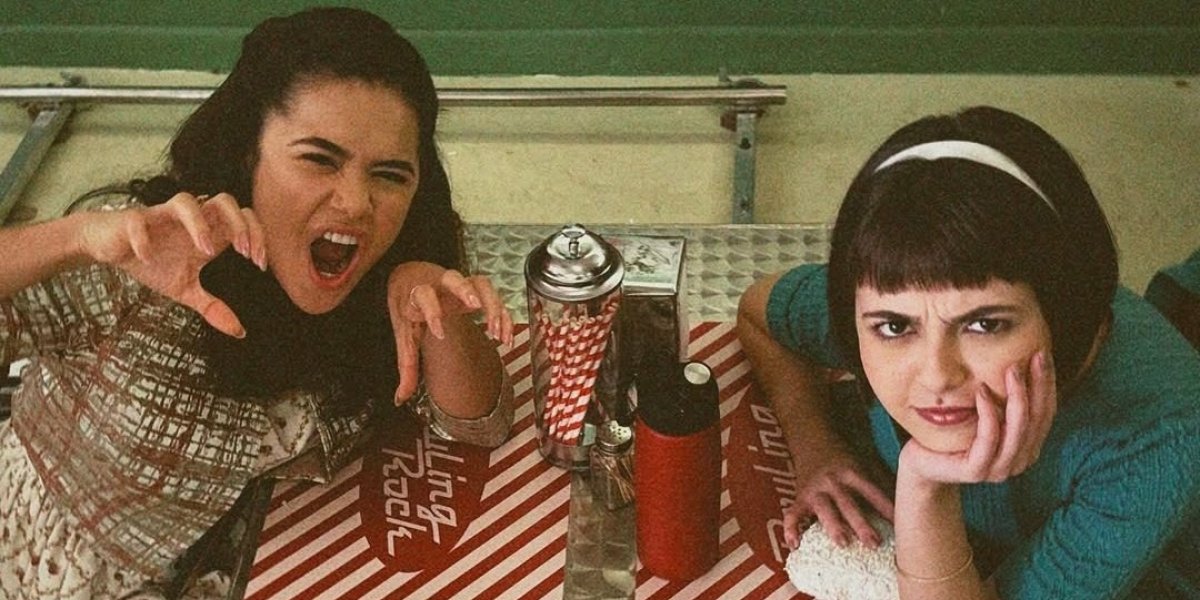 Klara Castanho posta vídeo cômico mostrando Maisa 'curtindo' a vida em camarote durante Carnaval