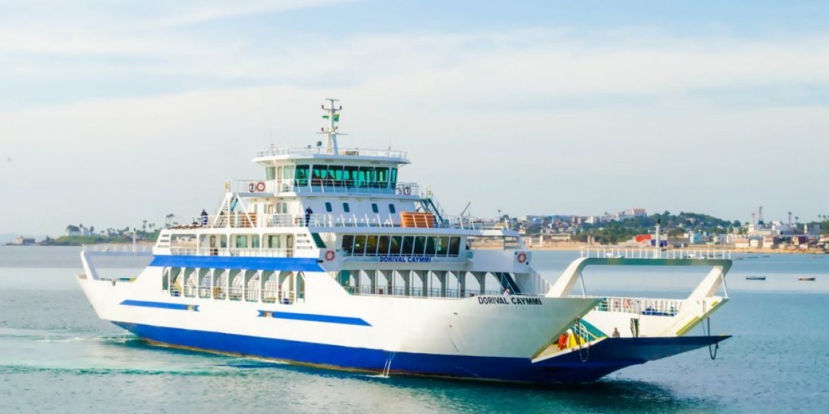 Ferry-boat apresenta movimento tranquilo nesta sexta-feira (7)