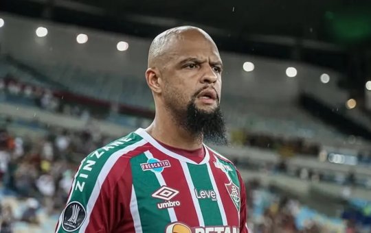 Felipe Melo cobra sobre caso de racismo contra Luighi: "É cadeia"