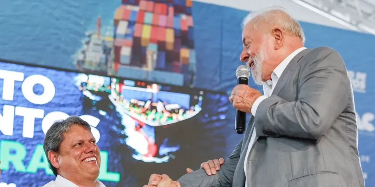 Lula lidera intenções de voto no 1º turno e tem disputa acirrada com Tarcísio no 2º