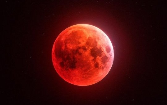Eclipse Lunar total enfeitará os céus do Brasil na madrugada deste dia 14